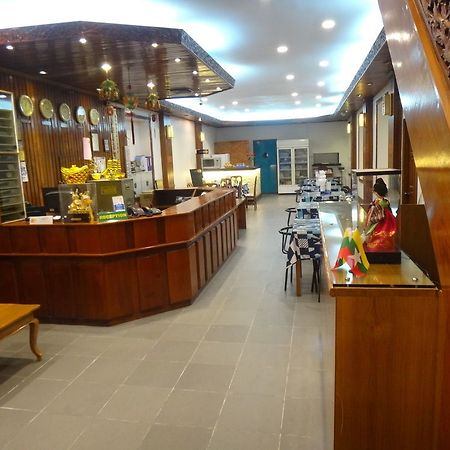 Chit Sayar Hotel Yangon Esterno foto