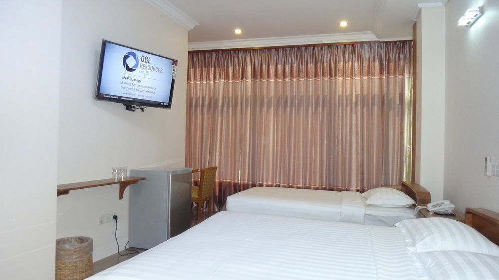 Chit Sayar Hotel Yangon Esterno foto